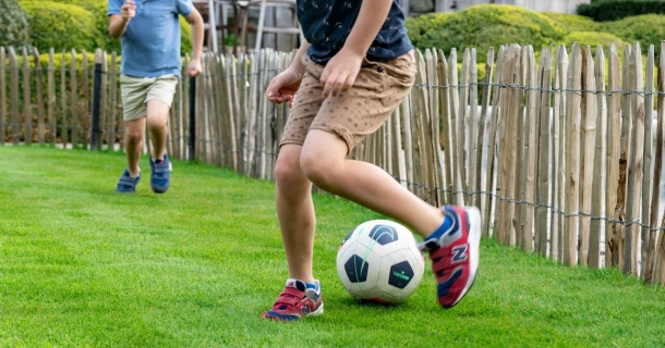 Een gazon dat tegen een tackle kan: greenkeepertips voor thuis Thumb